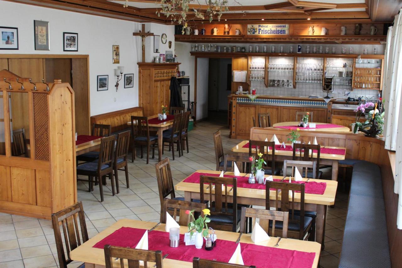 Brauerei Und Gasthof Frischeisen Kelheim Zewnętrze zdjęcie